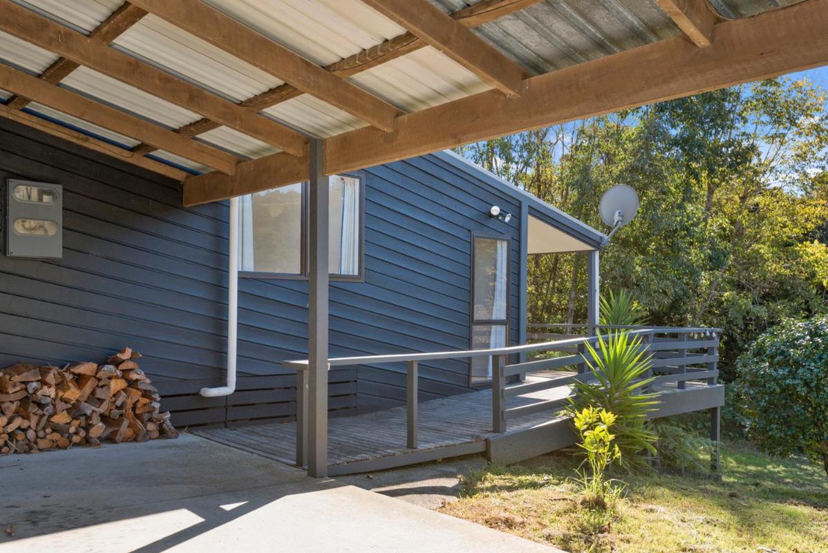 Kereru Retreat - Matakana Holiday Home Eksteriør billede