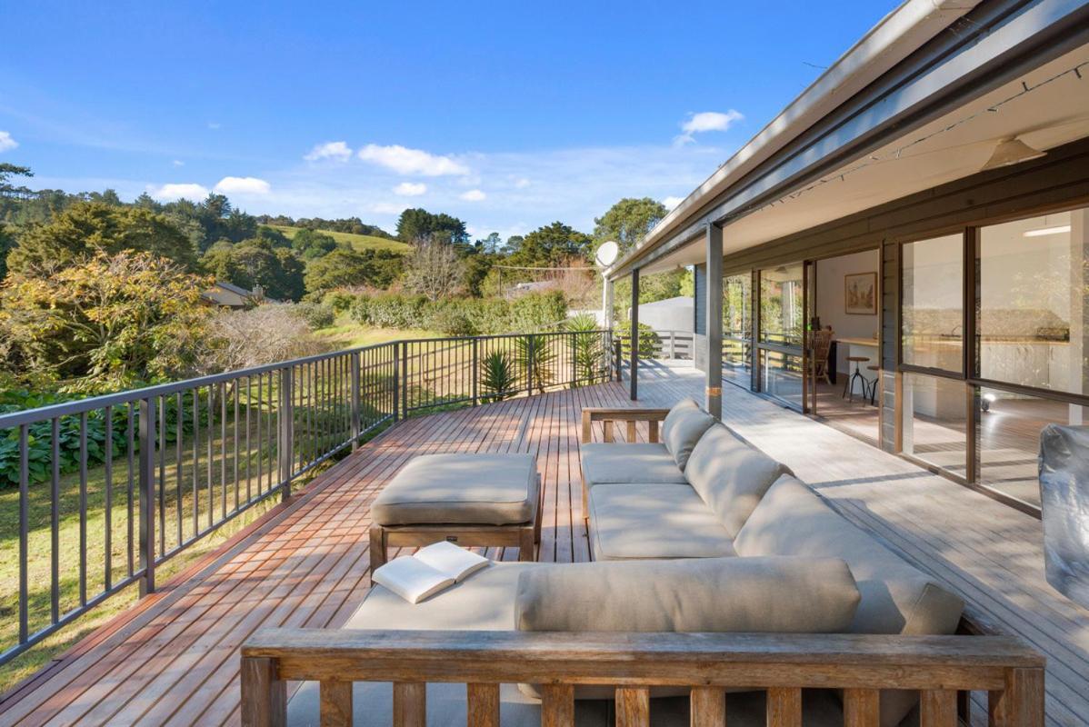 Kereru Retreat - Matakana Holiday Home Eksteriør billede